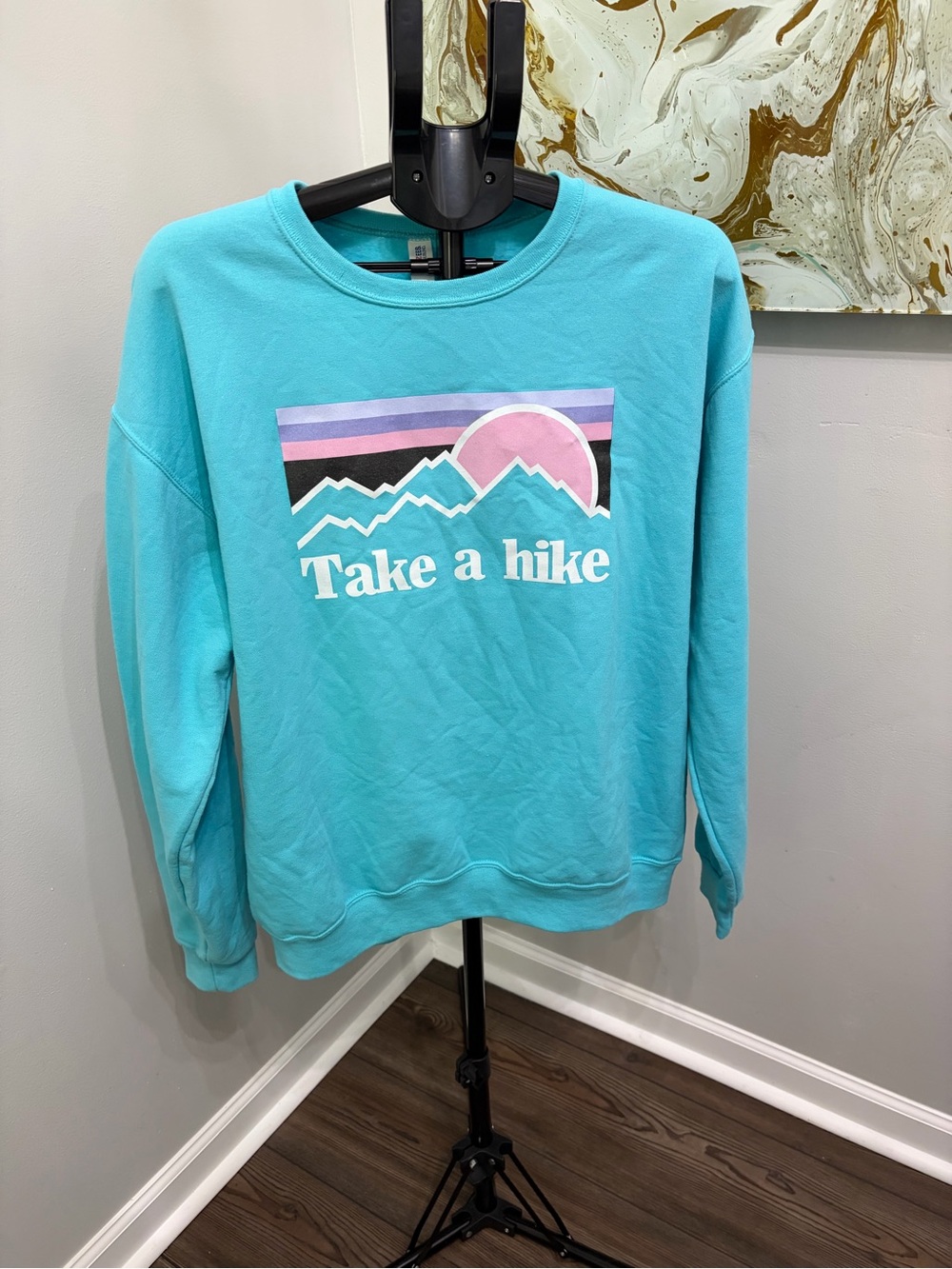 Faded Glory Aqua Crewneck Sweatshirt with Mountain Graphic